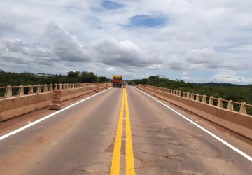 Deputado expressa preocupação com possível catástrofe semelhante à do Maranhão e exige medidas de segurança para ponte em MT.